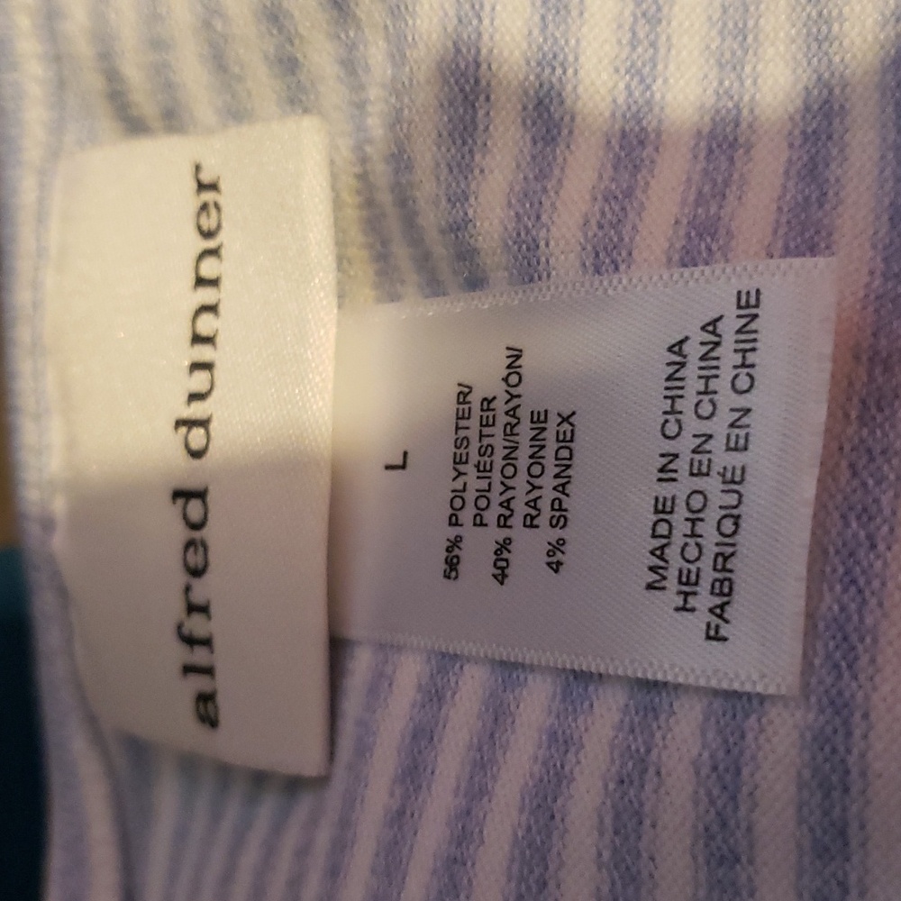 Alfred Dunner Lady's V-Neck Short Sleeved Lace Bodice Asymmetrical Tee - Picture 8 of 10